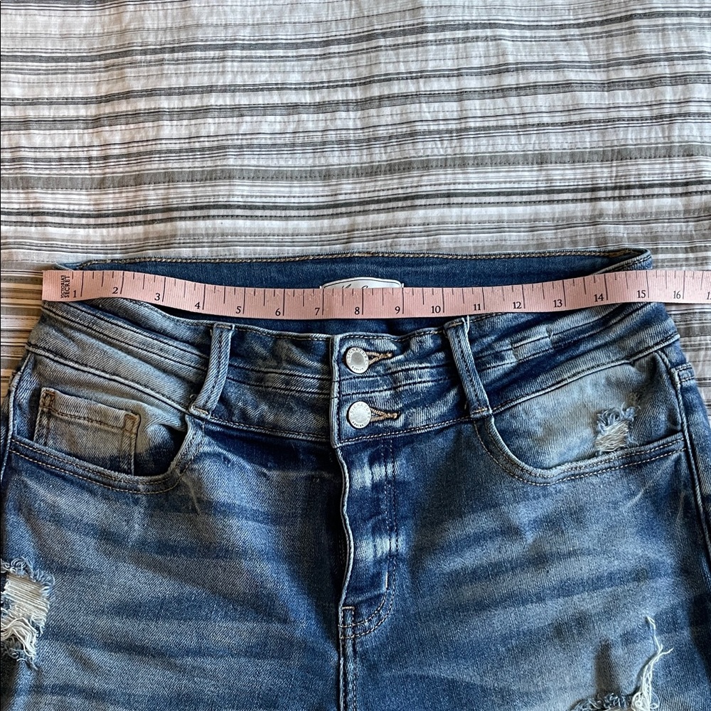 KanCan Signature Denim Jeans - Picture 4 of 8